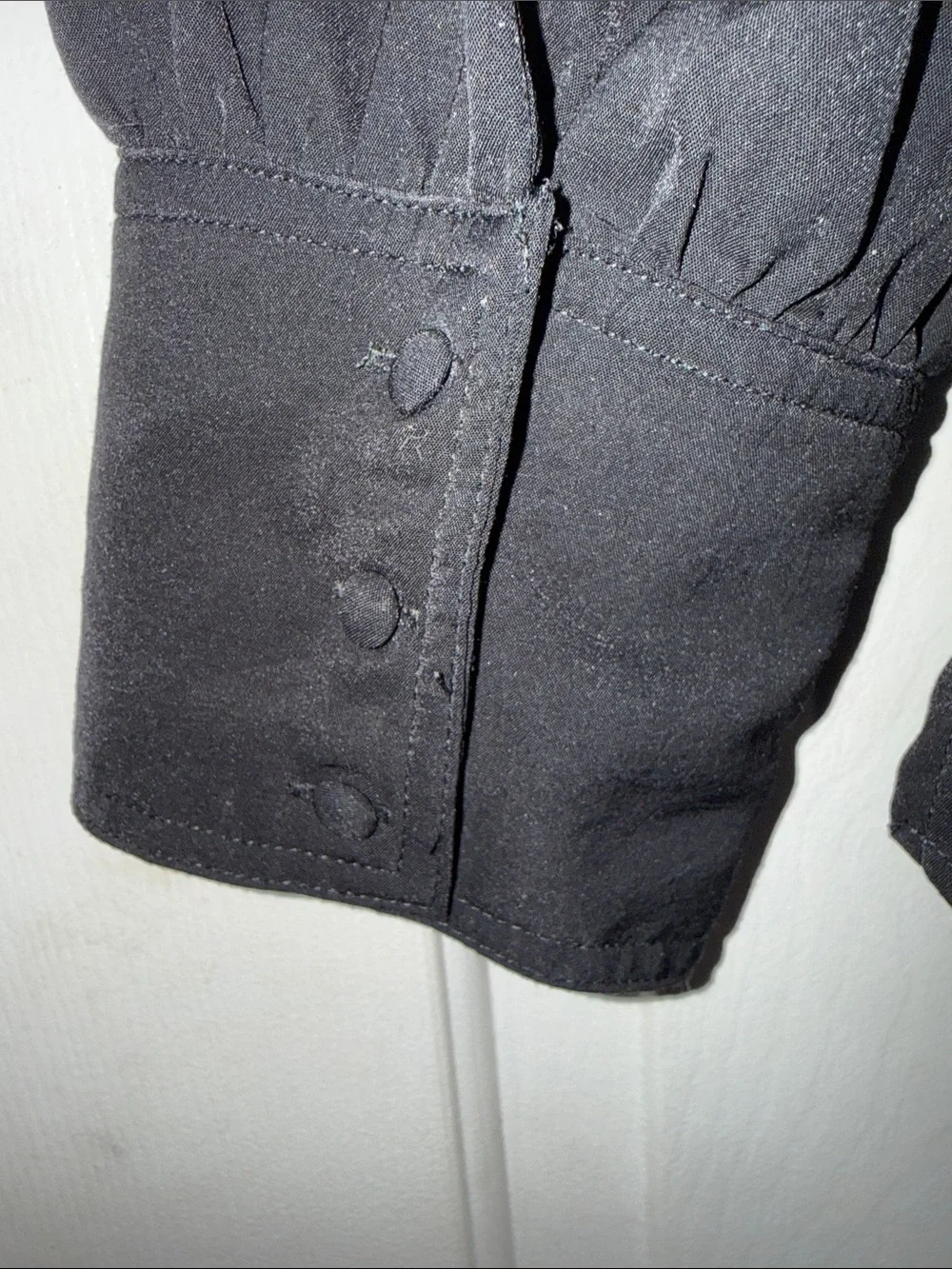 entro Black Collared Pullover Top - Picture 4 of 4